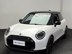 BMW Electric MINI Cooper 452km COOPER SE Artist Edition - ფოტო 7