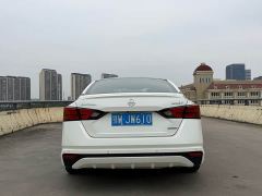 Nissan Teana 2.0L XL Comfort - ფოტო 17