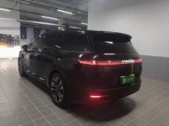 Lynk & Co 900 2.0T Ultra 6-Seater - фото 4
