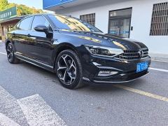 Volkswagen Magotan 2 Million Units Celebration Edition 330TSI DSG Luxury - фото 3