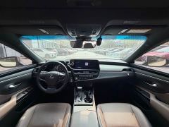Lexus ES 200 Excellence Edition - photo 4