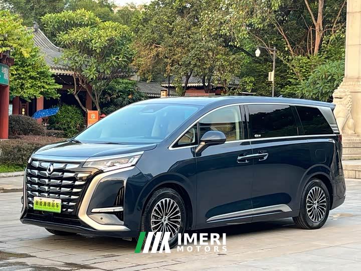 Denza D9 DM-i 1040 Premium - ავტომობილი ჩინეთიდან