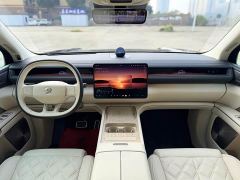 NIO ES8 Six-Seat Executive Signature Edition - фото 11