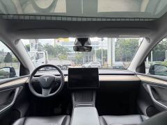 Tesla Model Y Rear-Wheel Drive - ფოტო 10