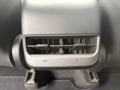 Tesla Model Y Rear-Wheel Drive - ფოტო 16