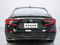 Honda Accord 260TURBO Luxury Edition - photo 16