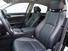 Honda Accord 260TURBO Luxury Edition - photo 6