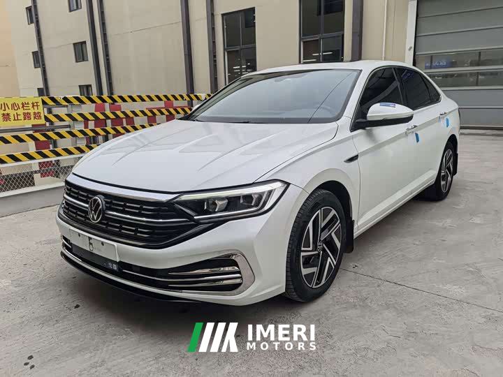 Volkswagen Sagitar 280TSI DSG Excellence Edition - автомобиль из Китая