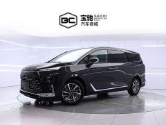 Buick GL8 Luxurious Edition Premium Trim - ფოტო 1