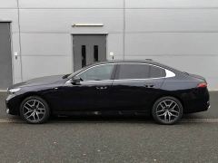 BMW i5 eDrive 35L M Sport Package - фото 4