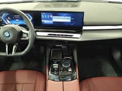 BMW i5 eDrive 35L M Sport Package - фото 8