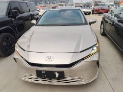 Toyota Camry 2.0E Elite Edition - ფოტო 2