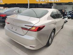 Toyota Camry 2.0E Elite Edition - ფოტო 6