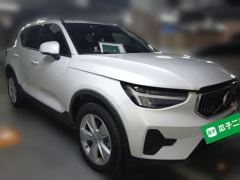 Volvo XC40 B3 2WDFashion Edition - фото 3