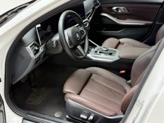 BMW 3 Series 325i M Sport Night Edition Package - фото 4
