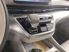 SAIC Roewe iMAX8 New Energy 1.5T DMH Land Respect Premium Edition - photo 13