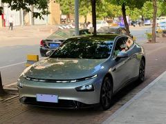 XPeng P7 670E - ფოტო 1