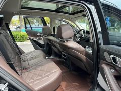 BMW X5 xDrive 30Li M Sport Package - ფოტო 12
