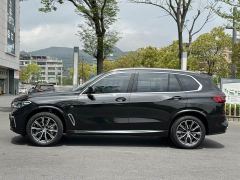 BMW X5 xDrive 30Li M Sport Package - ფოტო 4