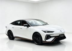 Changan UNI-V 1.5T 500Bar Luxury Sport Edition - photo 1