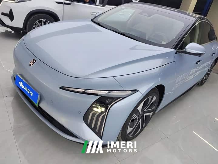 Dongfeng Xinghai S7 555 Luxury Edition - автомобиль из Китая