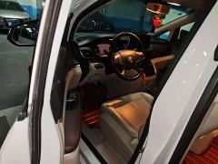 Buick GL8 Land Business Class 652T Luxury - фото 12