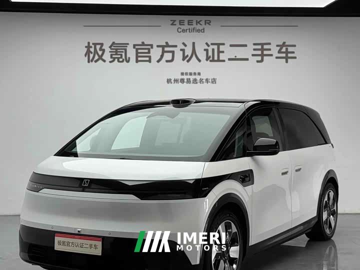 Zeekr MIX Smart Driving Edition - автомобиль из Китая