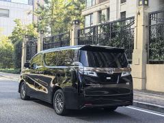 Toyota Vellfire Crown Hybrid 2.5L HV Luxury Edition - photo 14