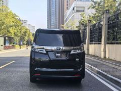 Toyota Vellfire Crown Hybrid 2.5L HV Luxury Edition - photo 15