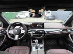 BMW 5 Series 525Li M Sport Package - ფოტო 9