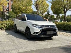 Mitsubishi Outlander 2.0L FWD Radiant Edition 5-Seater - фото 3