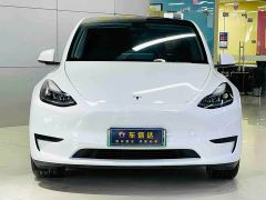 Tesla Model Y Rear-Wheel Drive - ფოტო 2