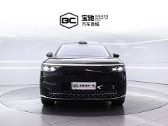 Aito M8 EREV Ultra Edition 53.4kWh 5-seater (896-line LiDAR) - photo 2