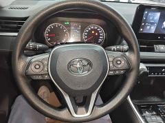 Toyota RAV4 2.0L CVT FWD Urban Edition - фото 10