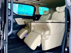 Toyota Alphard Hybrid 2.5L Premium Edition - photo 10
