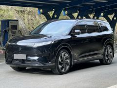 Dongfeng Yipai 008 BEV 636Max 6-seater - ფოტო 1