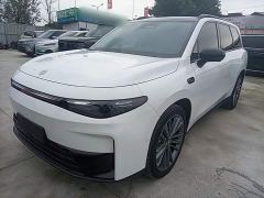 Leapmotor C16 Pure Electric 520 Deluxe Edition - фото 1