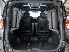 Toyota Vellfire Crown Hybrid 2.5L Executive Premier Edition - ფოტო 12