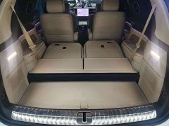 NIO ES8 Six-Seat Executive Signature Edition - photo 14