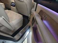NIO ES8 Six-Seat Executive Signature Edition - photo 6