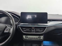Ford Focus Hatchback EcoBoost 180 Automatic ST Line - ფოტო 12