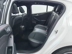 Ford Focus Hatchback EcoBoost 180 Automatic ST Line - ფოტო 15