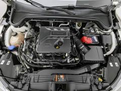 Ford Focus Hatchback EcoBoost 180 Automatic ST Line - ფოტო 6