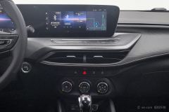 Buick Verano Pro GS 1.5T Edition - ფოტო 16
