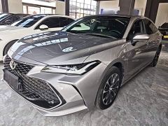 Toyota Avalon 2.5L Luxury - ფოტო 1