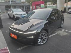 Tesla Model Y Long Range All-Wheel Drive Launch Edition - ფოტო 1