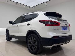 Nissan Qashqai 2.0L CVT XV Premium Night Edition - фото 4