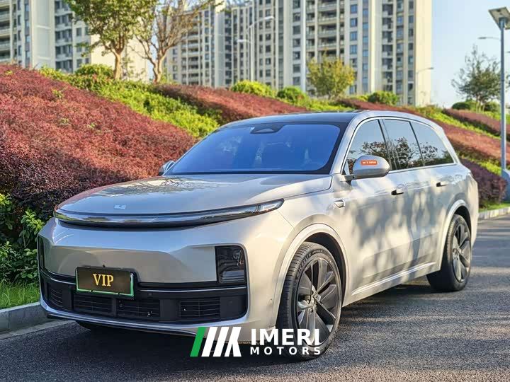Li Auto L8 Pro - ავტომობილი ჩინეთიდან