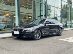 BMW 5 Series 530Li Premier M Sport Package - фото 1