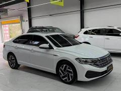 Volkswagen Sagitar 300TSI DSG Flying Edition - photo 3